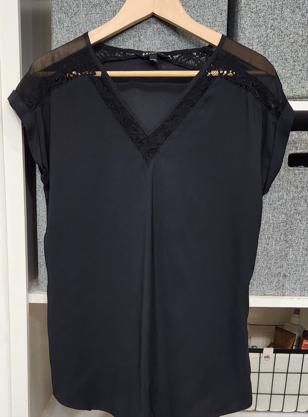 Express Black V-Neck Lace Inset Gramercy Tee, Size Med. EUC.